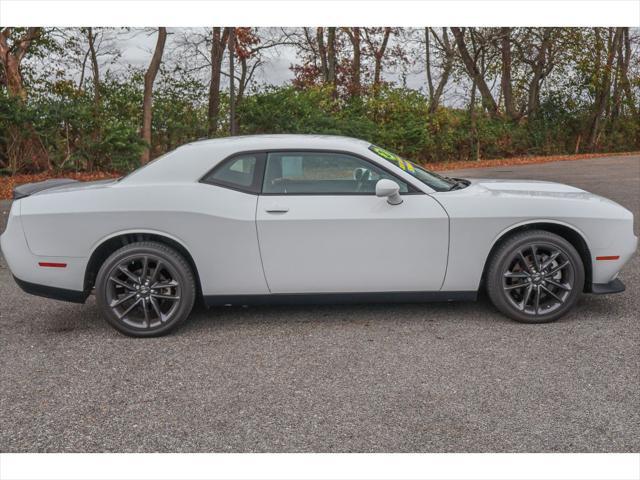 2021 dodge challenger gt