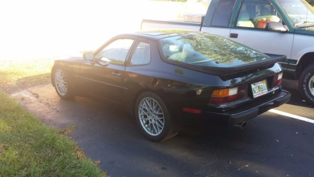 1986 porsche 944 base