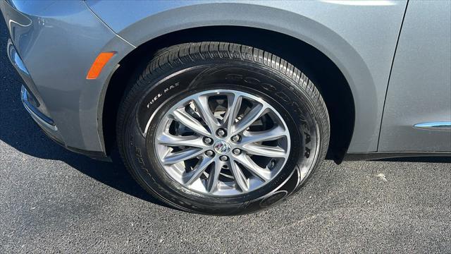 2023 buick enclave essence fwd