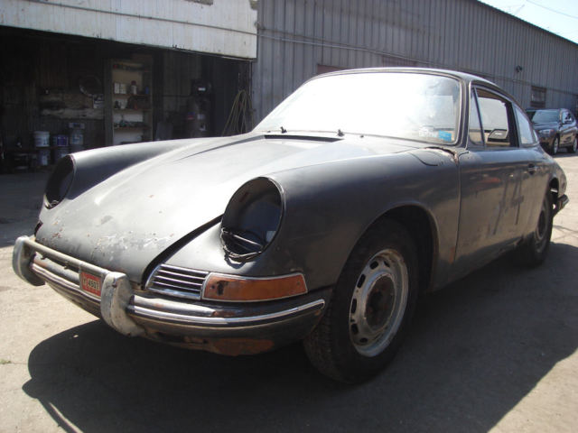 1966 porsche 911 coupe.production year 1965 project car no reserve