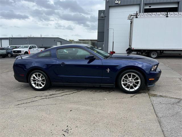 2011 ford mustang v6 premium