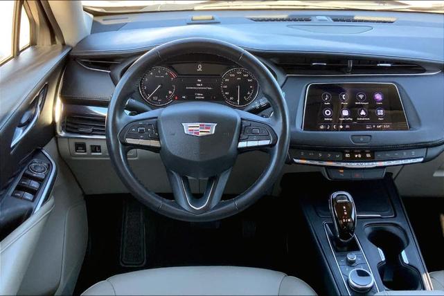 2023 cadillac xt4 luxury