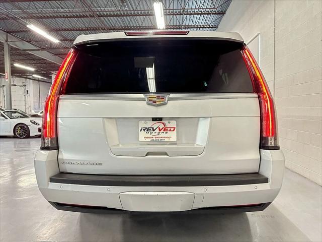2017 cadillac escalade esv luxury