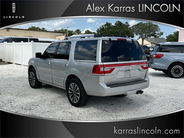 2015 lincoln navigator base