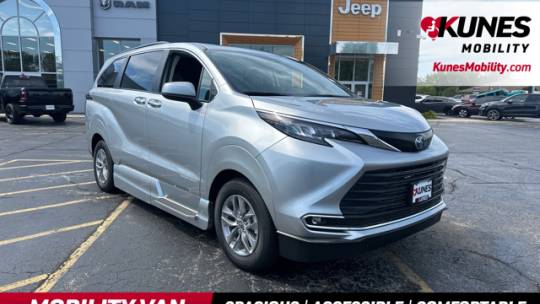 2024 toyota sienna xle 7-passenger