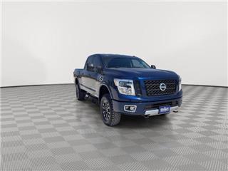 2019 Nissan Titan pro-4x
