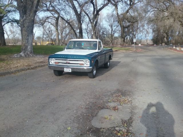 1968 chev. c10 fleet side 1/2 ton