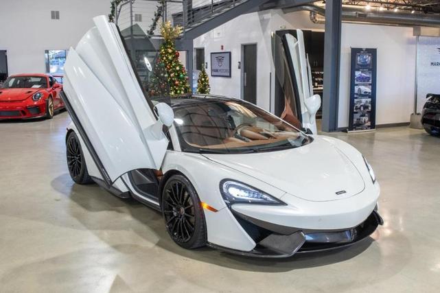 2017 mclaren 570gt base