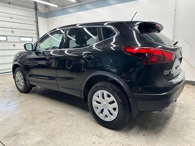 2018 nissan rogue sport s