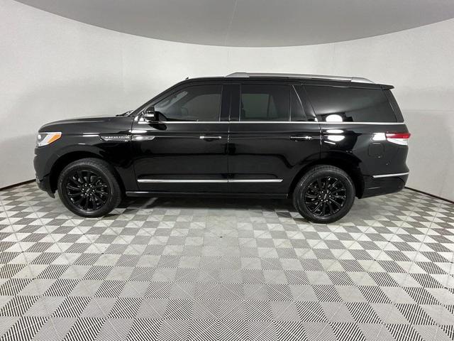 2023 lincoln navigator standard