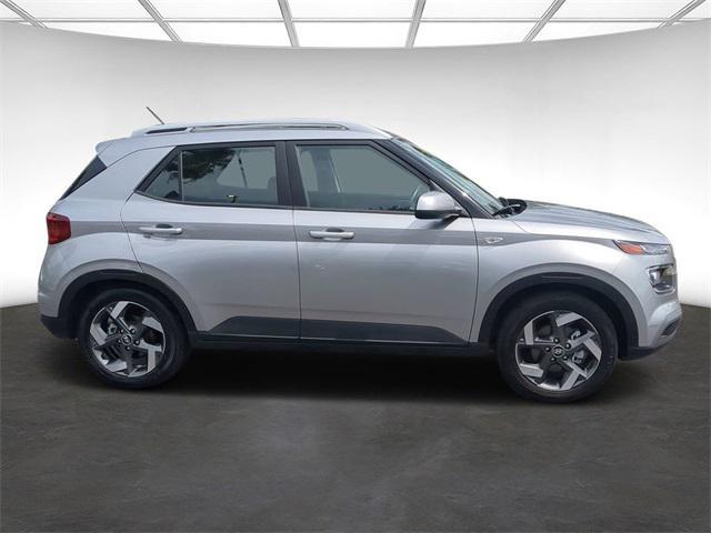 2023 hyundai venue sel