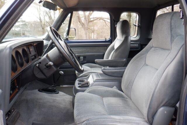 1993 dodge le w250, 4x4, cummins turbo diesel