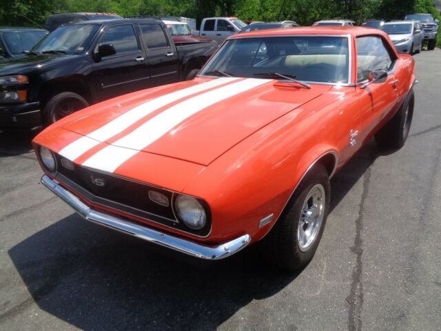 1968 chevy camaro 4 speed small block 350, nice driver