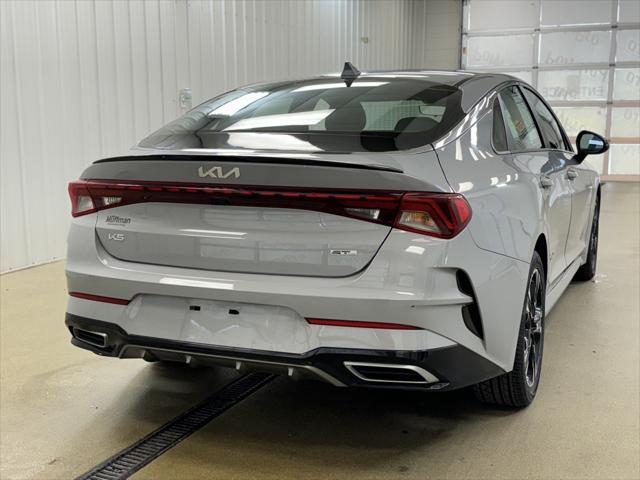 2023 kia k5 gt-line