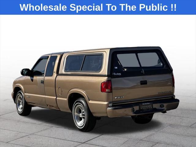 2002 chevrolet s-10 base