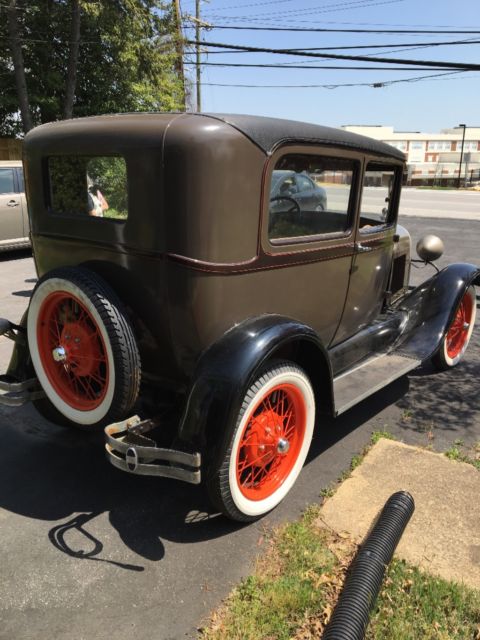1929 model a tudor sedan; henry ford built! stock, original car!
