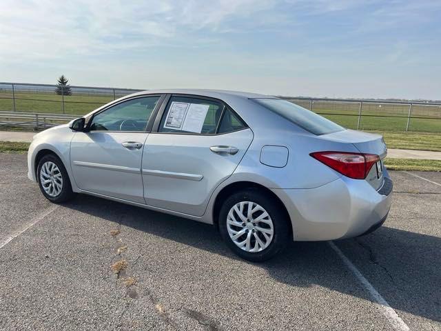 2017 toyota corolla le