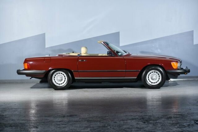 1982 mercedes-benz 380 series 2dr roadster 380sl 49,400 miles maroon convertible