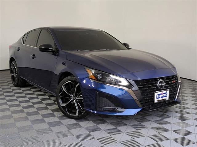2023 nissan altima 2.5 sr