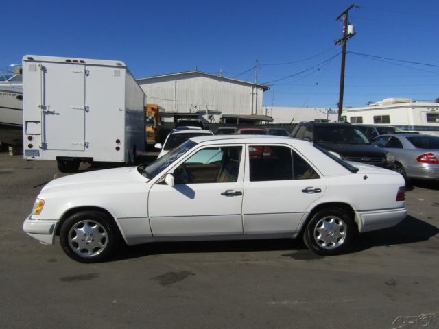 1994 meercedes-benz e320 used 3.2l i6 24v automatic sedan no reserve