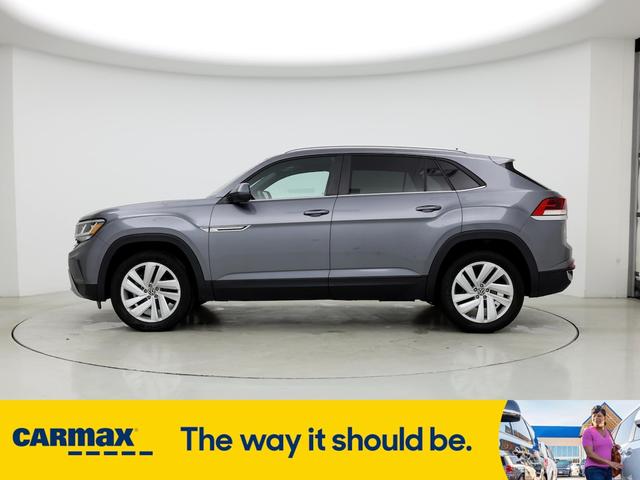 2022 volkswagen atlas cross sport se w/tech