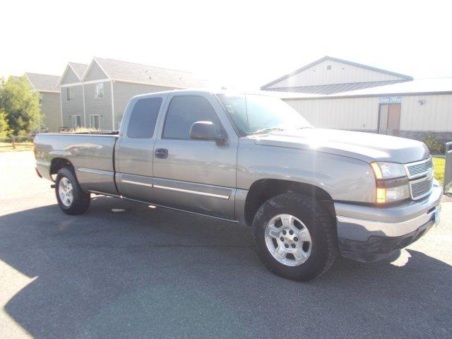 2006 chevrolet silverado 1500 lt2 lt2 4dr extended cab 4wd 5.8 ft. sb for sale in belgrade, montana
