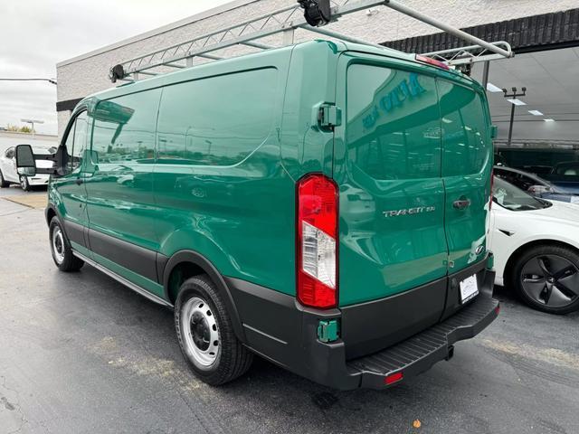 2019 ford transit-150 base