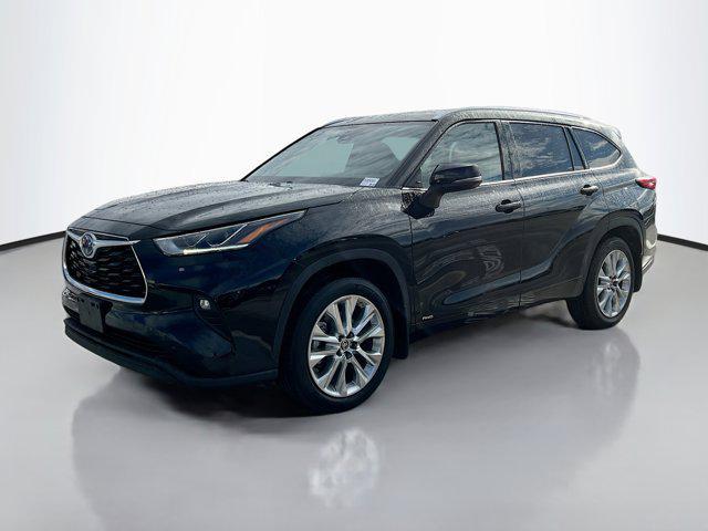 2022 toyota highlander hybrid limited