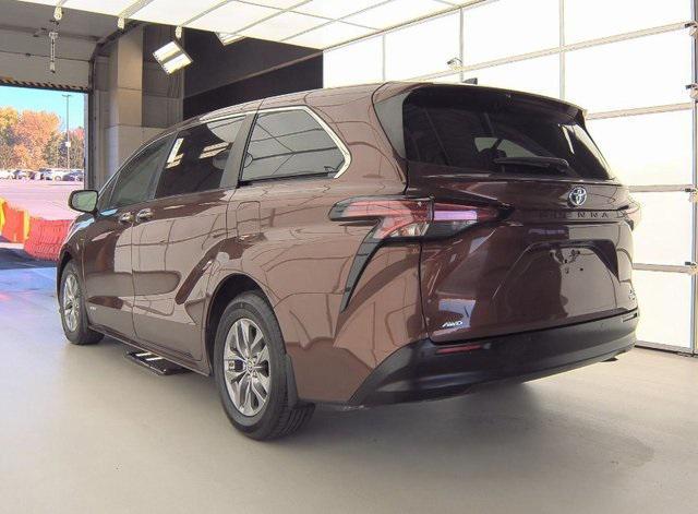 2021 toyota sienna xle 7 passenger