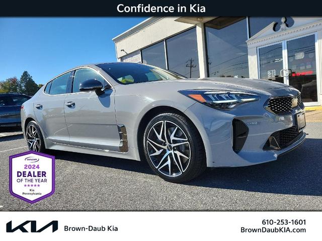 2022 kia stinger gt-line