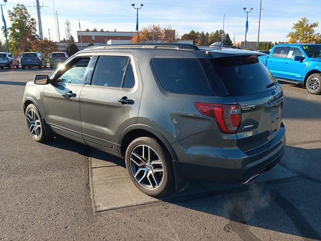 2017 ford explorer sport
