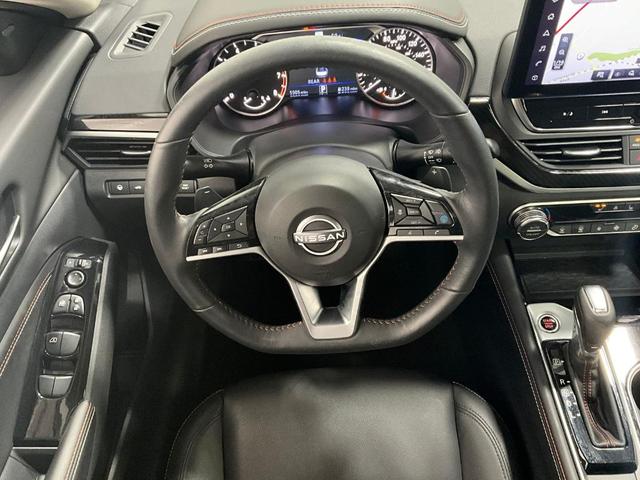 2023 nissan altima 2.0 sr