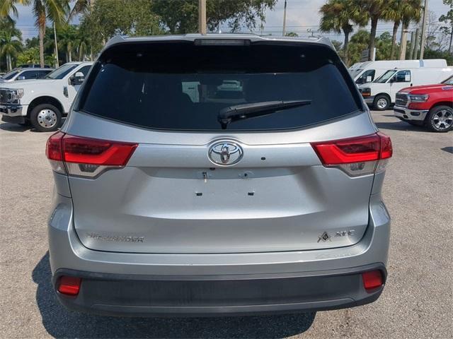 2018 toyota highlander xle