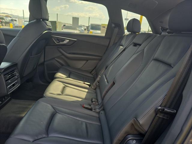 2021 audi q7 55 premium plus