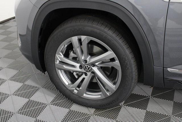 2024 volkswagen atlas cross sport 2.0t sel r-line