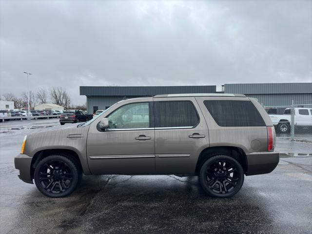 2012 cadillac escalade premium