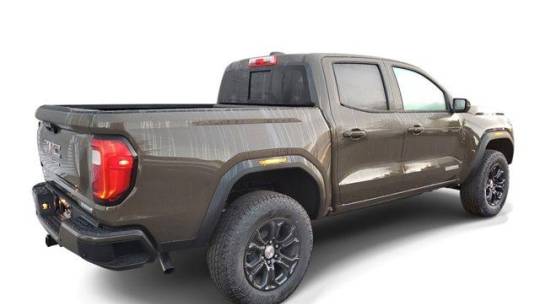 2024 GMC Canyon