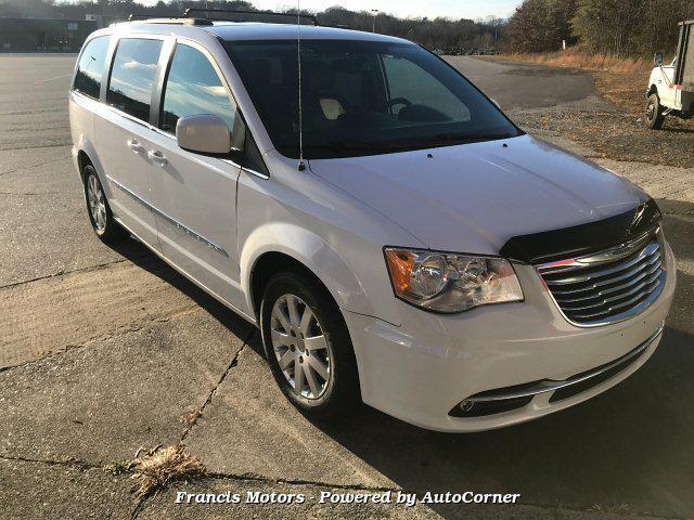 2015 chrysler town & country touring