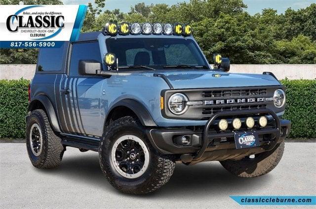 2023 ford bronco base