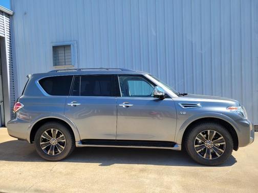 2019 nissan armada in minneapolis, minnesota