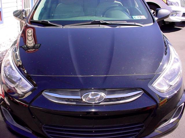 2017 hyundai accent se