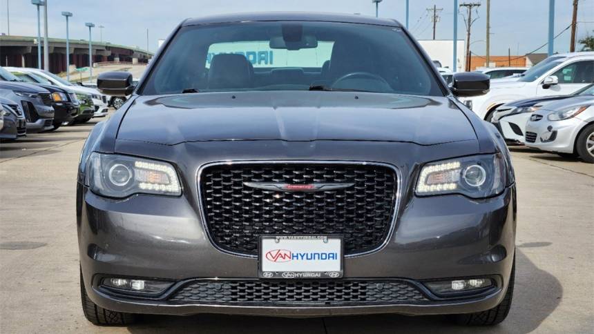 2021 chrysler 300 s