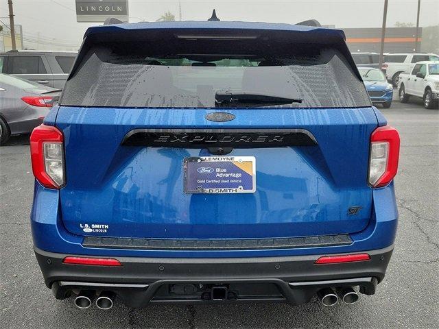 2022 ford explorer st