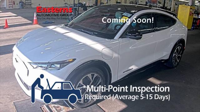 2022 ford mustang mach-e premium