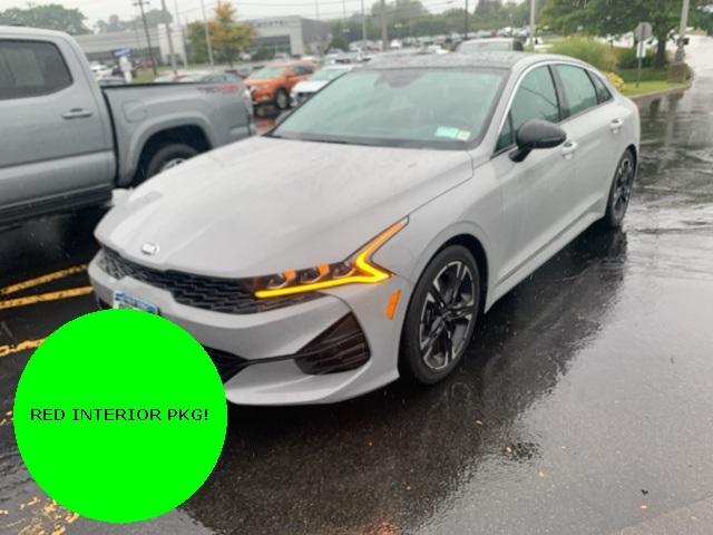 2021 kia k5 gt-line