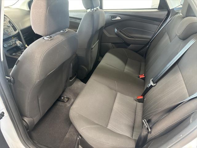 2018 ford focus se