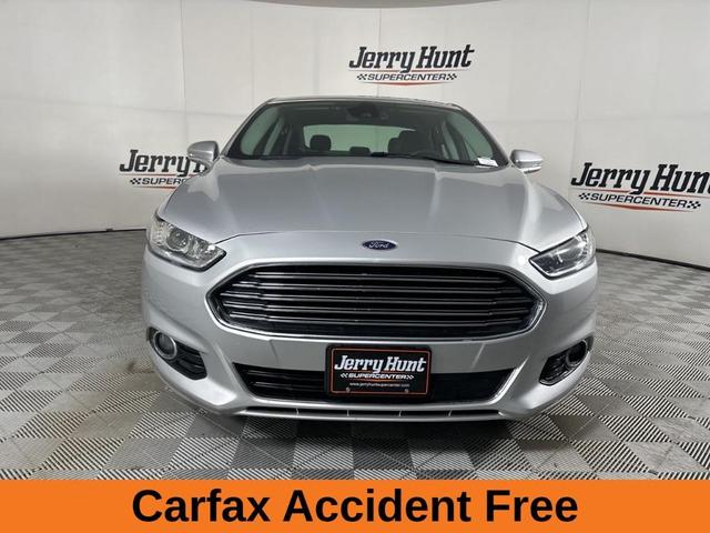2015 ford fusion hybrid se