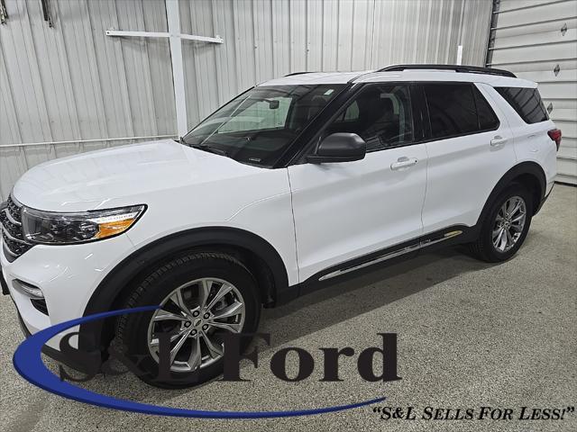 2023 ford explorer xlt