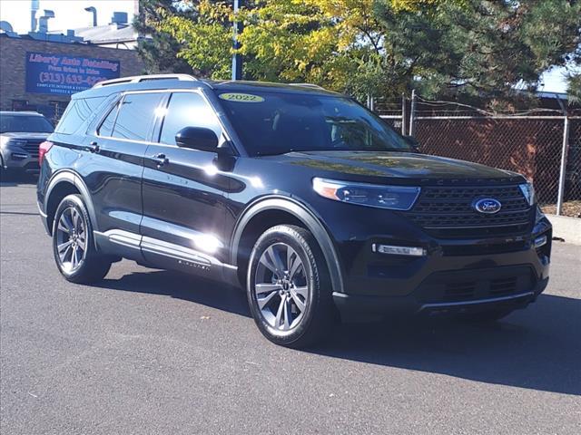 2022 ford explorer xlt