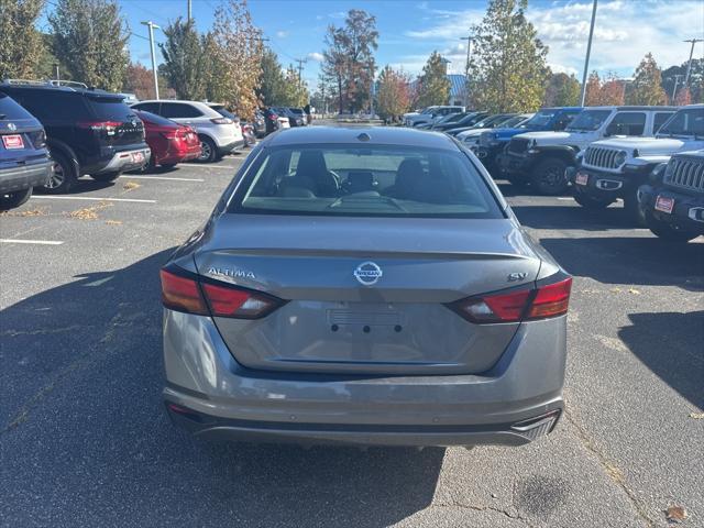 2022 nissan altima 2.5 sv